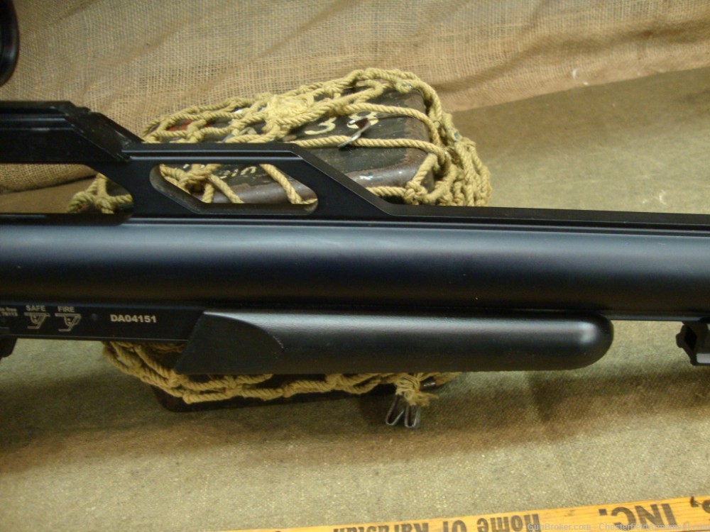 AirForce Mod R1201\, w/UTG 3-9 x 32 scope, 25 CAL Pnumatic Rifle-img-9