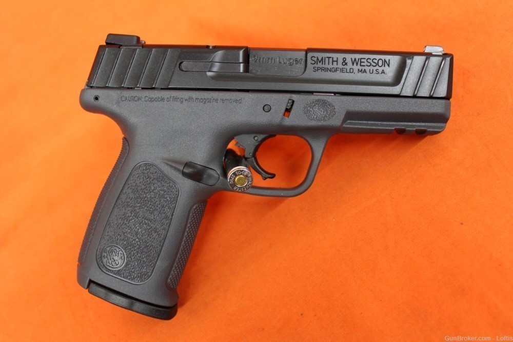 Smith & Wesson SD9 9mm LAYAWAY! NEW! -img-4