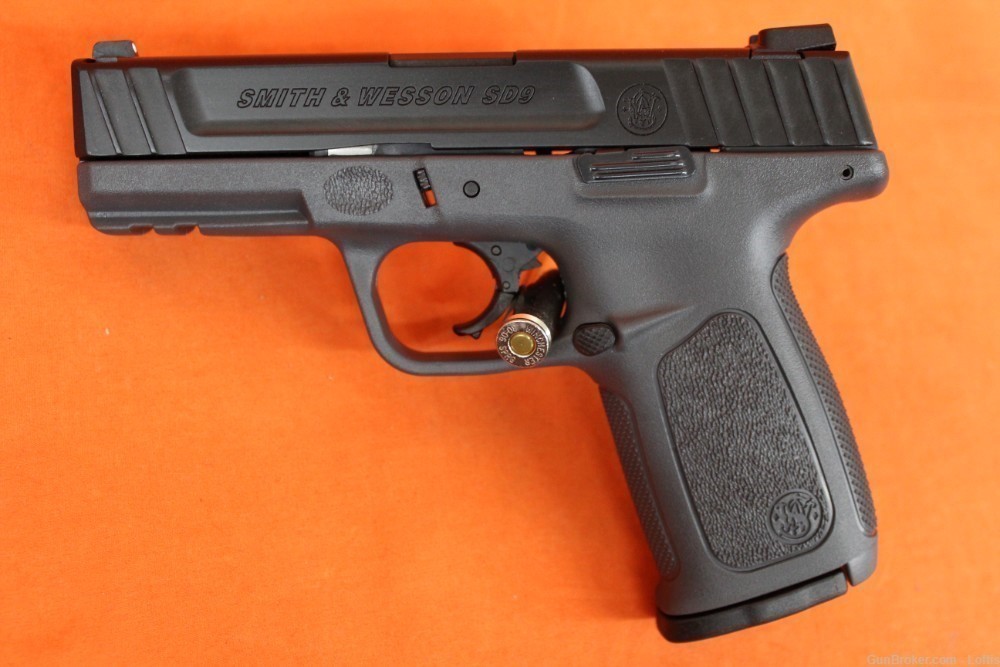 Smith & Wesson SD9 9mm LAYAWAY! NEW! -img-2