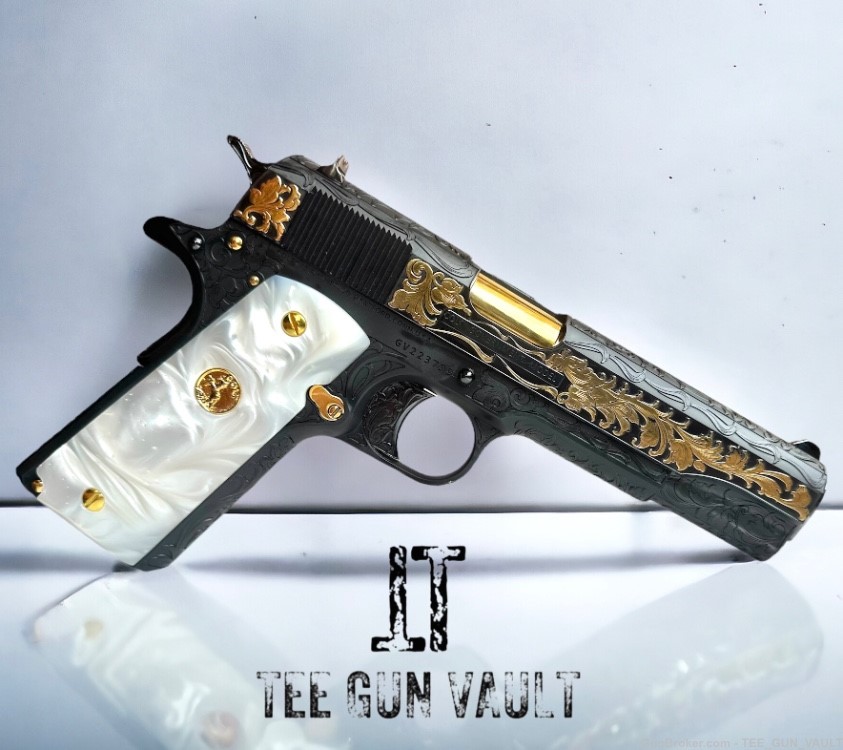 CUSTOM COLT 1911 GOVERNMENT FULLY ENGRAVED, BLUED W/  24K GOLD PLATED PARTS-img-0