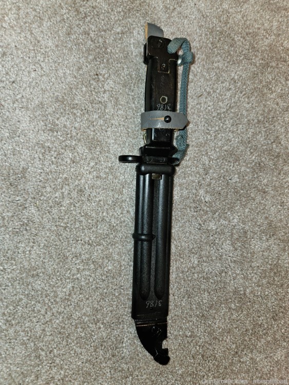 East German AK bayonet with sheath like new.-img-0