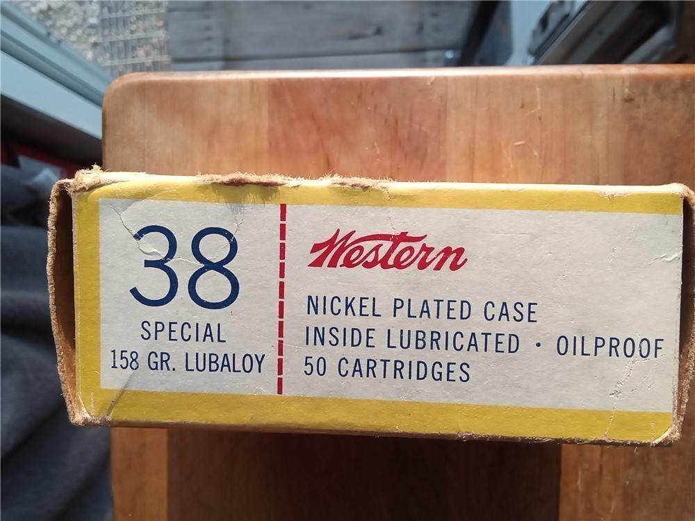 Vintage Western Super X 38 cf 158 gr. Lubaloy -oilproof 46 rds.-img-2