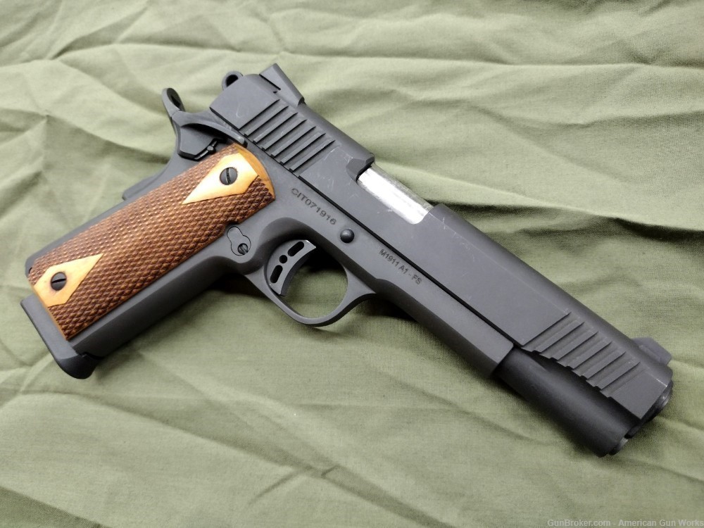 M1911 A1 pistol in 45 ACP by Citadel! With cust. OD Flag Case and Extra mag-img-3