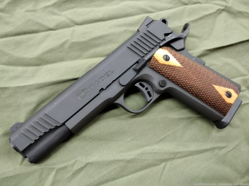 M1911 A1 pistol in 45 ACP by Citadel! With cust. OD Flag Case and Extra mag-img-2