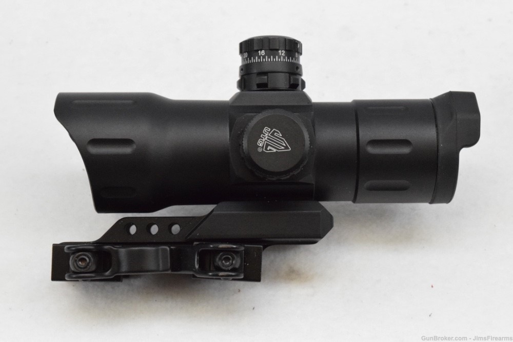NEW - LEAPERS UTG SIGHT 6IN PICATINNY, RED/GREEN CQB DOT - NO BOX-img-0
