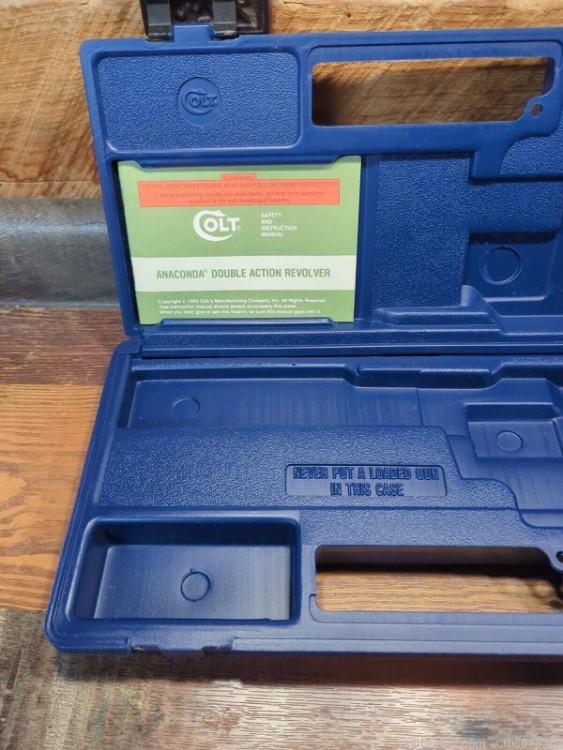 Colt Anaconda 44 Mag 4 6 8 Inch Empty Box Hardcase Manual Double Action -img-1