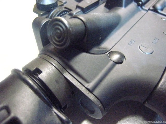 ALL ORIGINAL Bushmaster Carbine Restricted Law Enforcement A3 lk Colt A2 M4-img-16