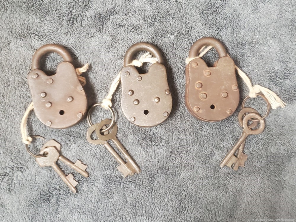 3 DEAL Old West Style 1870's PRISON MARKED Small Sized Padlocks-img-1