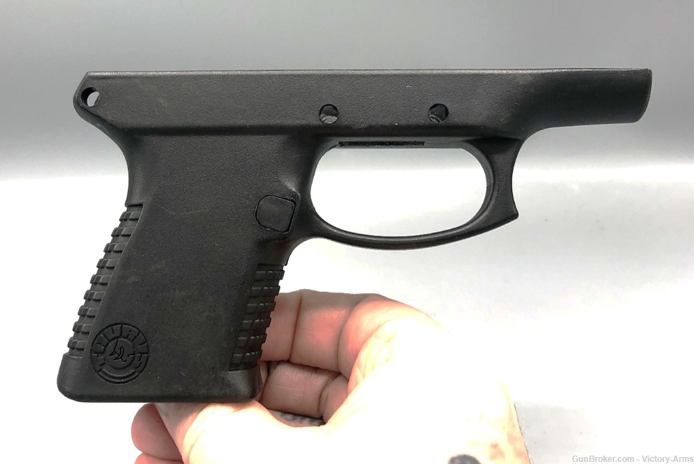 Taurus PT 111 9mm Black Pistol Grip W/Mag Release-img-3