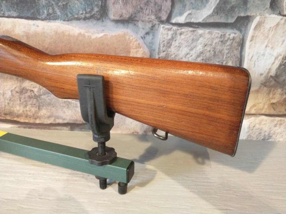 STEYR M95 RIFLE STOCK.... EXCELLENT CONDITION w/HARDWARE!  BUY NOW!-img-1