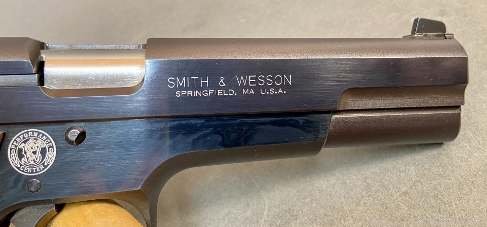 Smith & Wesson S&W Performance Center Model 952-1 Pistol-img-10