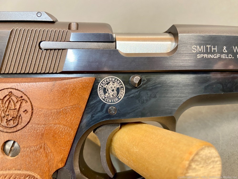 Smith & Wesson S&W Performance Center Model 952-1 Pistol-img-9