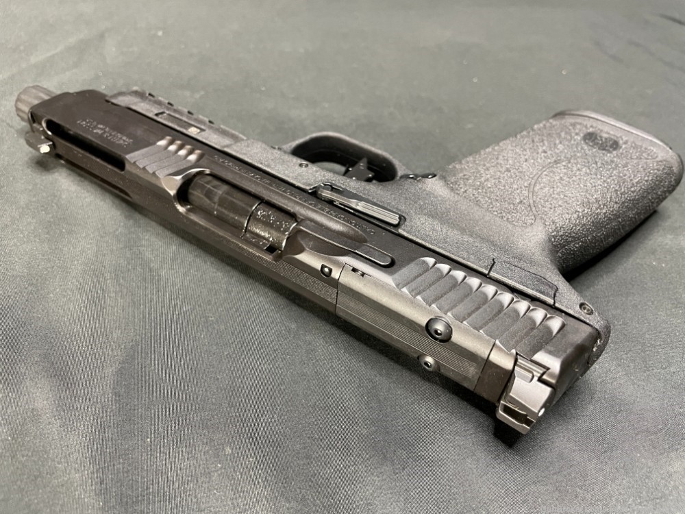 Smith & Wesson M&P 5.7 NEW TO MARKET-img-5