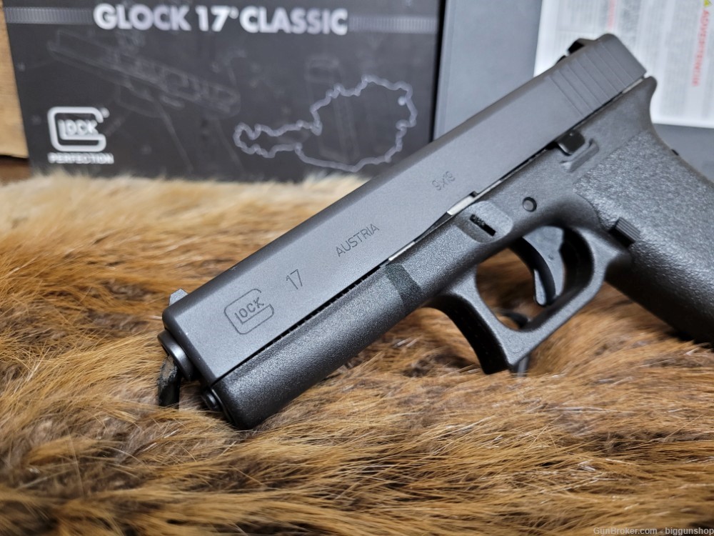 New Glock 17 Gen 1 Classic 9mm -img-8