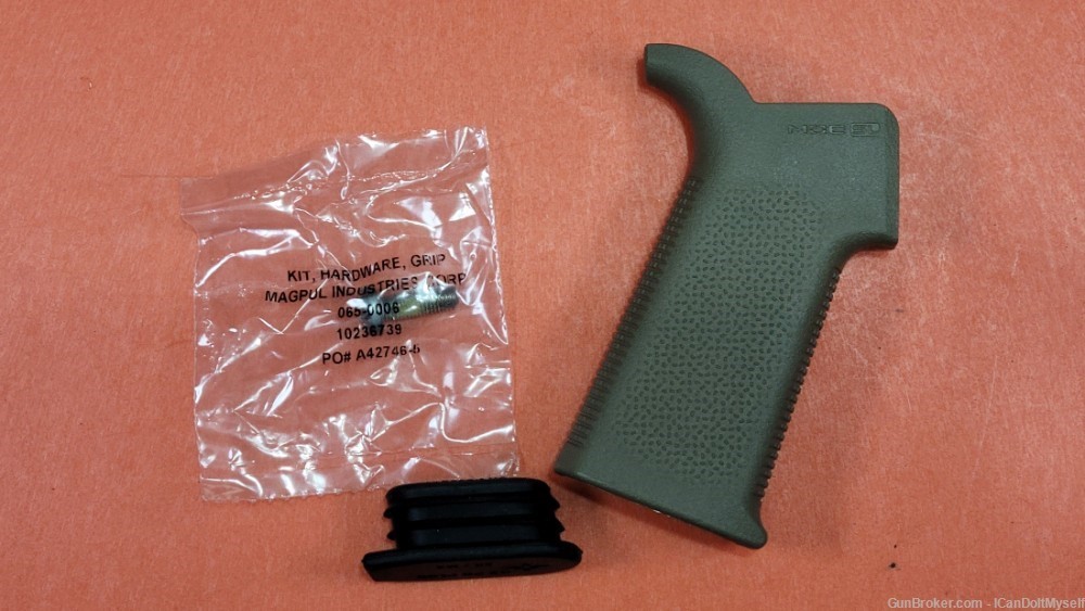 Magpul SL Grip, FDE and Grip Plug for AR-15-img-1