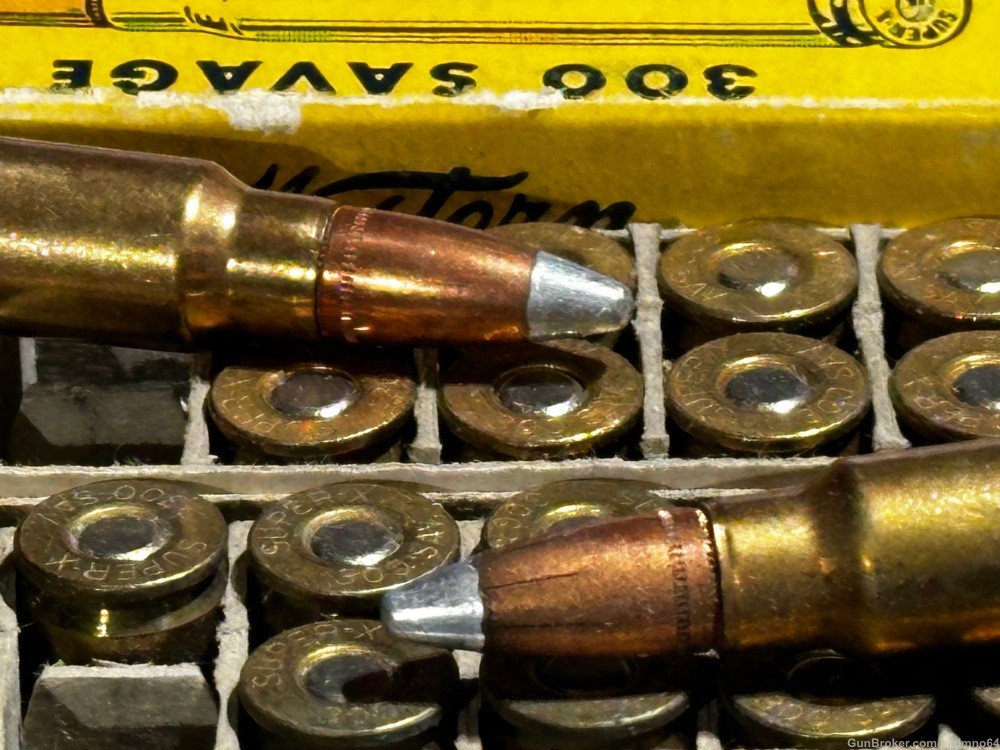 33 rounds of new old stock Western SUPER-X 300 Savage 150gr Silvertip ammo-img-6