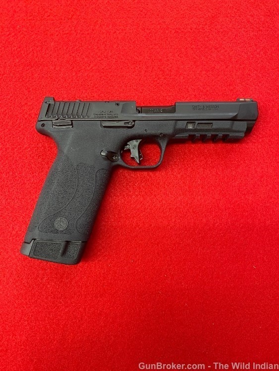 Smith & Wesson 13433 M&P 22 Magnum 22 WMR 30+1 (2) 4.35" Tempo Barrel -img-1