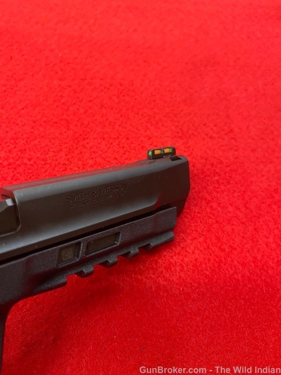 Smith & Wesson 13433 M&P 22 Magnum 22 WMR 30+1 (2) 4.35" Tempo Barrel -img-3