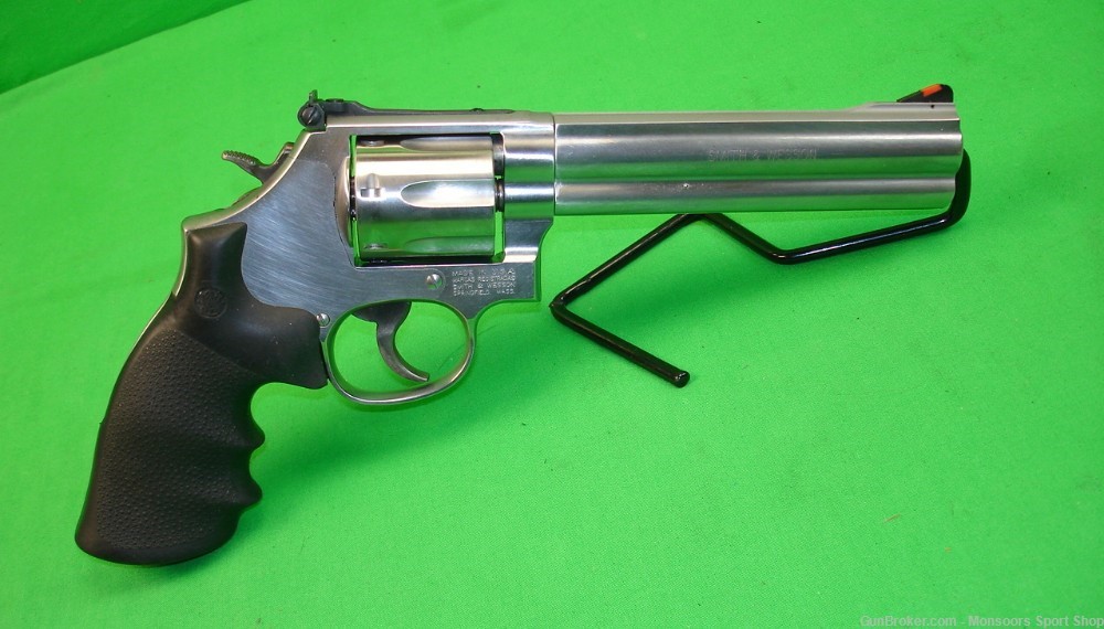 Smith & Wesson 686 - .38spl/.357 Mag - 6" Bbl - 95%-img-0