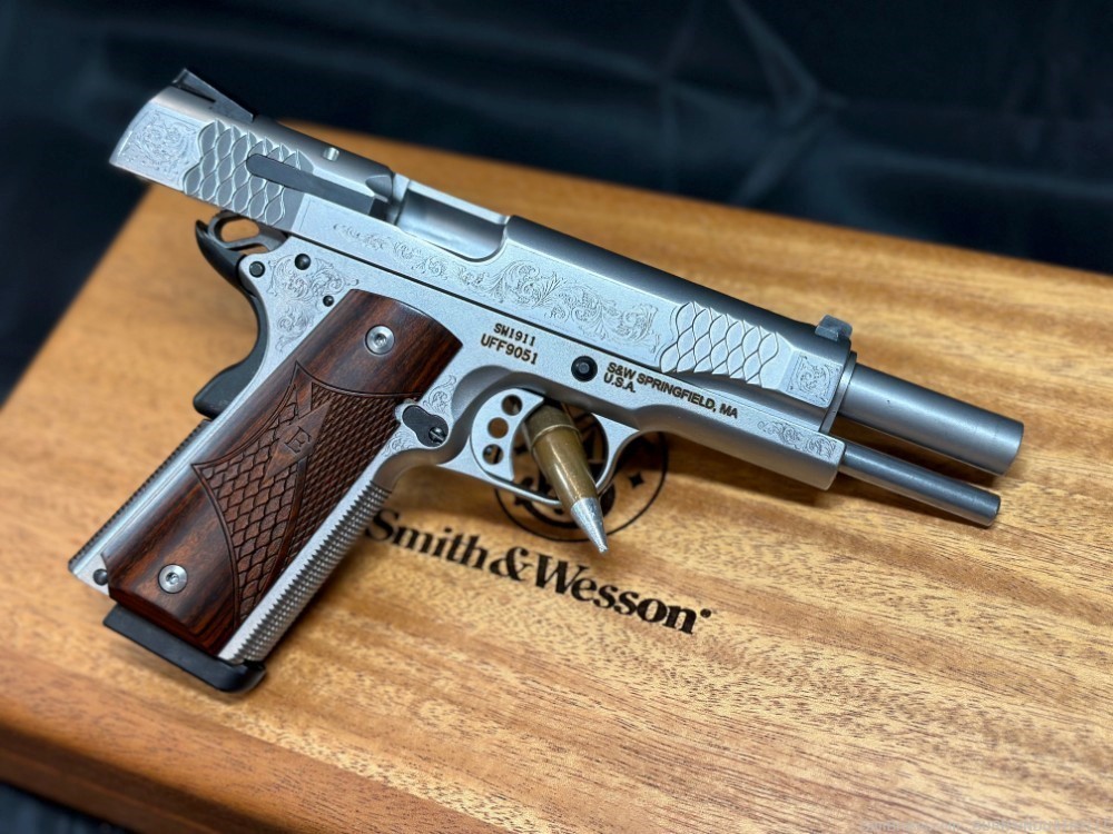 Smith & Wesson 1911 E-Series S&W 1911 10270 Wesson & Smith S&W -img-9