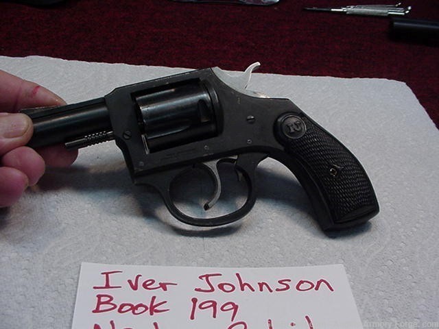 11/22 Iver Johnson 32 Caliber Revolver-img-2