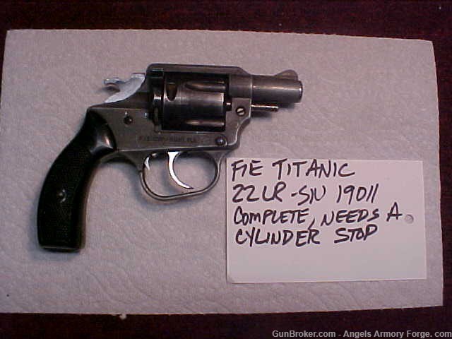 FIE Titantic 22 LR Revolver (Needs a cylinder stop)-img-1