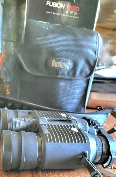 Bushnell Fusion 1600 10x42 Laser Rangefinder Binoculars-img-2