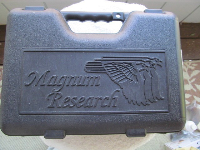 Magnunm Research 1911 Hard Case-img-0