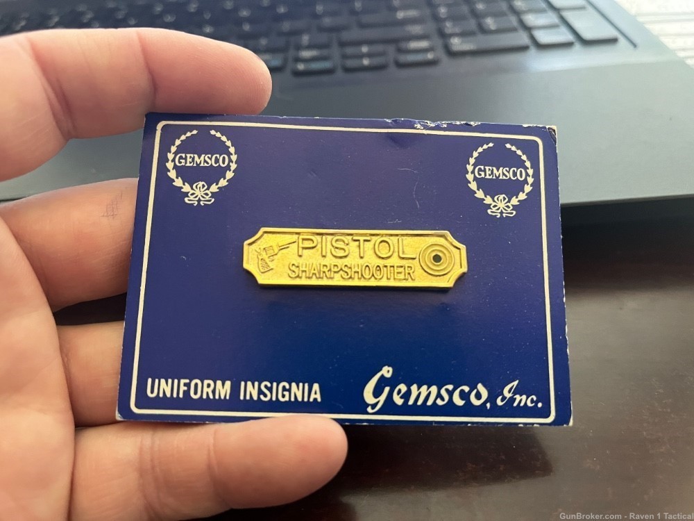 Gemsco Pistol Sharpshooter Badge Pendant-img-0