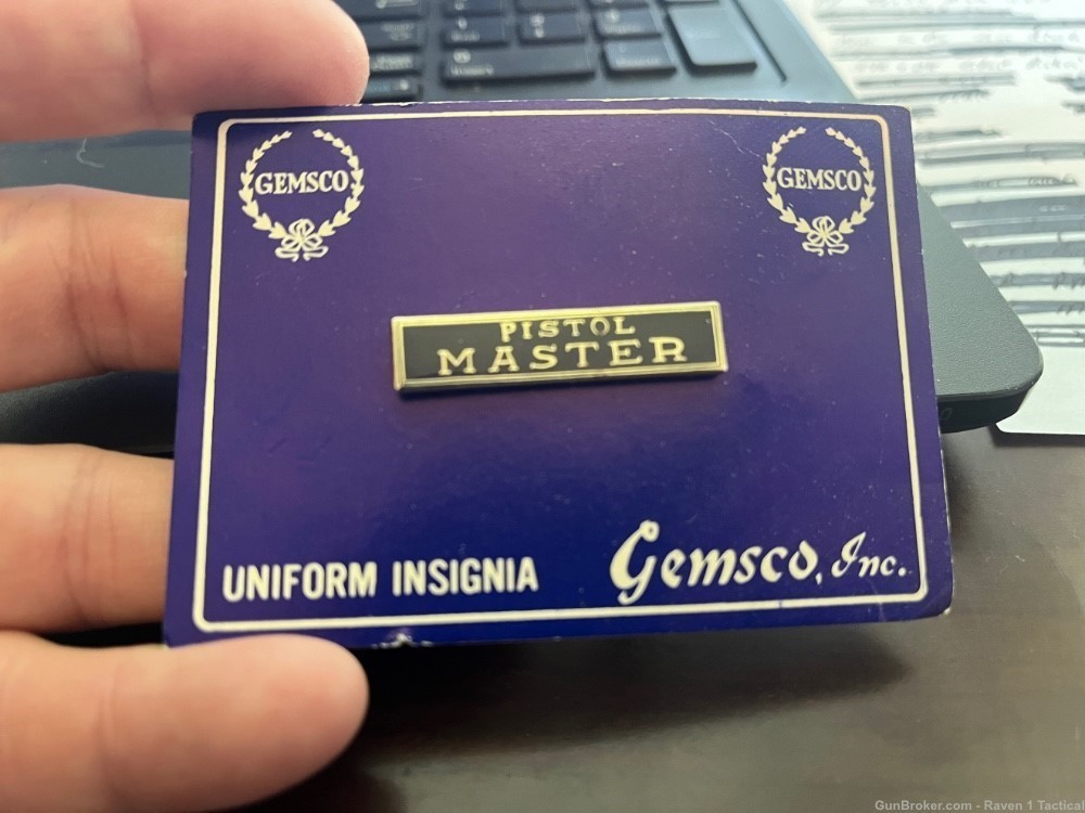 Gemsco Pistol Master Badge Pendant-img-0