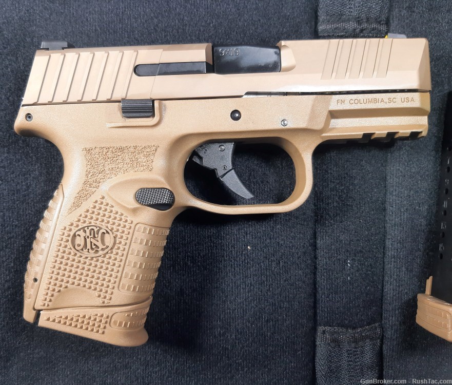 FN 509C / 509 Compact 9MM 15+1 12+1 w 2 mags NEW showcase demo-img-0