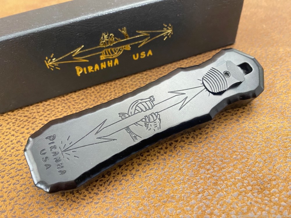 PIRANHA EXCALIBUR OTF AUTOMATIC KNIFE BLACK 3.3" DAGGER STONEWASH P8-BK-img-2