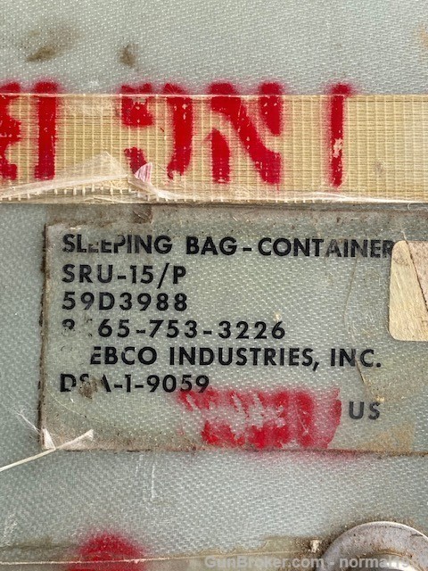 US Military Vietnam War Era Air Crew Survival SRU/15 Sleeping Bag (NEW)-img-1