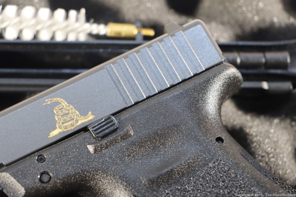 Glock Model G17 GEN3 Pistol 9MM 17RD 17 GEN 3 GADSDEN Engraved Dont Tread-img-4