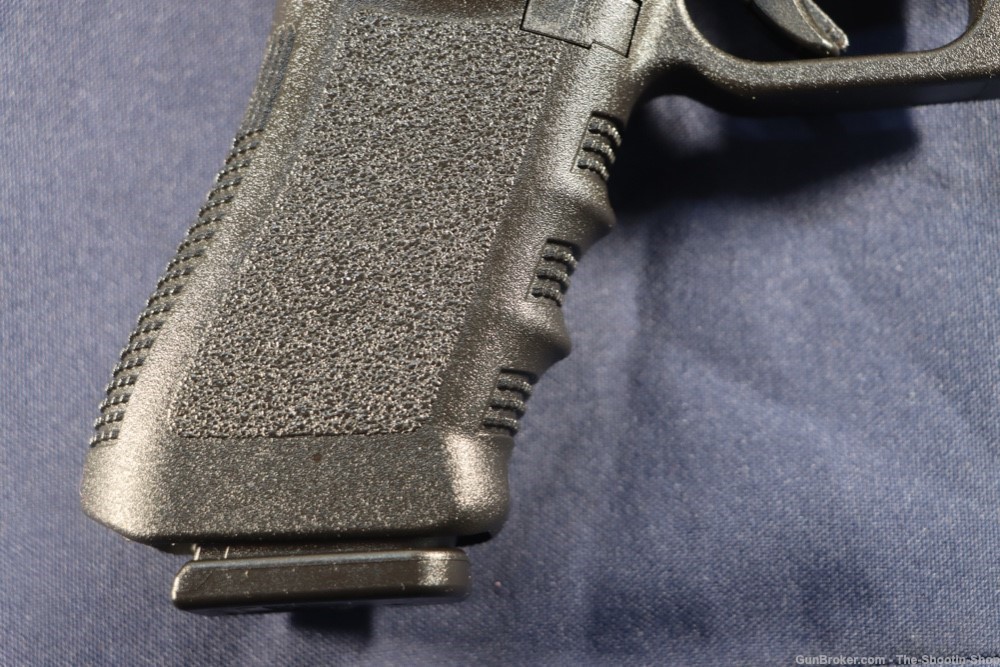 Glock Model G17 GEN3 Pistol 9MM 17RD 17 GEN 3 GADSDEN Engraved Dont Tread-img-11