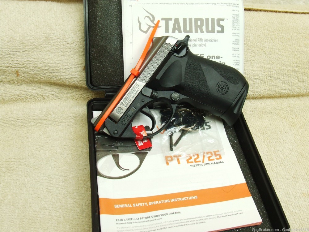 Taurus PT22 .22 Long Rifle PT-22 NIB-img-0