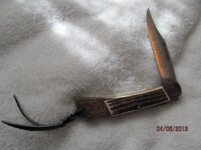 Wingen Deer Hunter Stag Lockback Knife-img-0