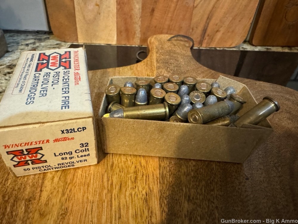 32 Long Colt Winchester 82 Grain lead head .32 LC revolver pistol ammo 50rd-img-0