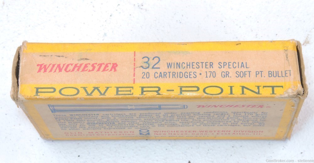 Vintage Winchester 32 caliber ammunition box & brass very nice -img-6