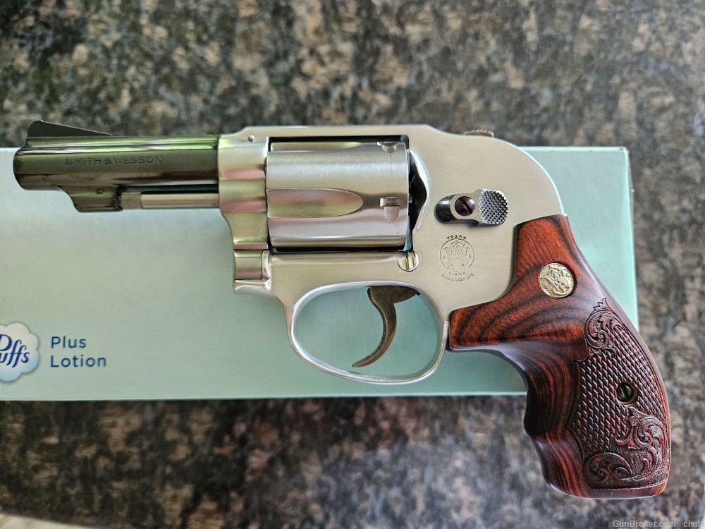 Smith & Wesson Model 38 No Dash Airweight 3" Two Tone-img-0