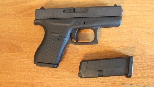 Glock 42 .380ACP 2 Mags Mint-img-0