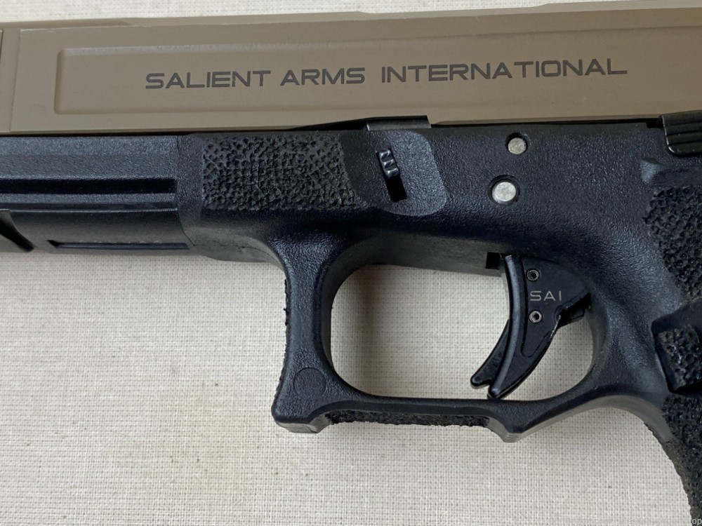 Salient Arms SA 9mm Para 5" Two Toned-img-5