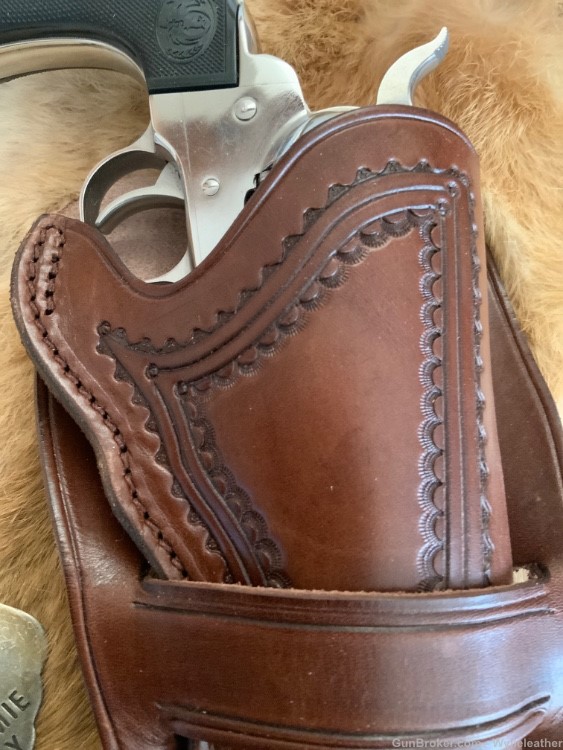 Colt Single Action Army, Vaquero, Peacemaker Leather holster 5 1/2” barrel-img-3