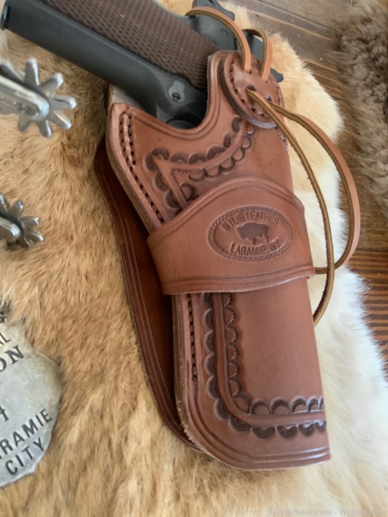 1911 holster. For full size 1911 pistol. US made.Leather-img-2