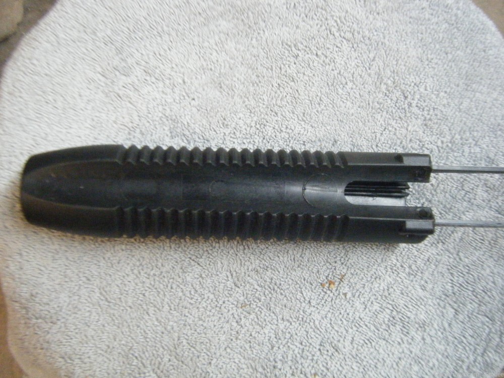 Mossberg 500 / Maverick 88 12 gauge black synthetic forearm and slide-img-2