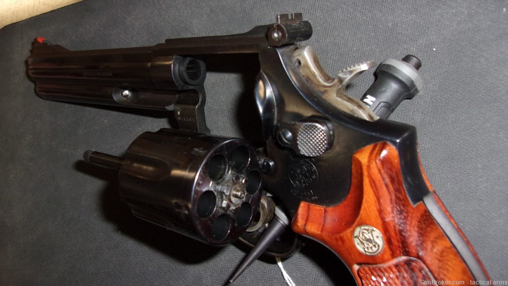 Smith & Wesson Model 586-1. 357 Mag 6" -img-1