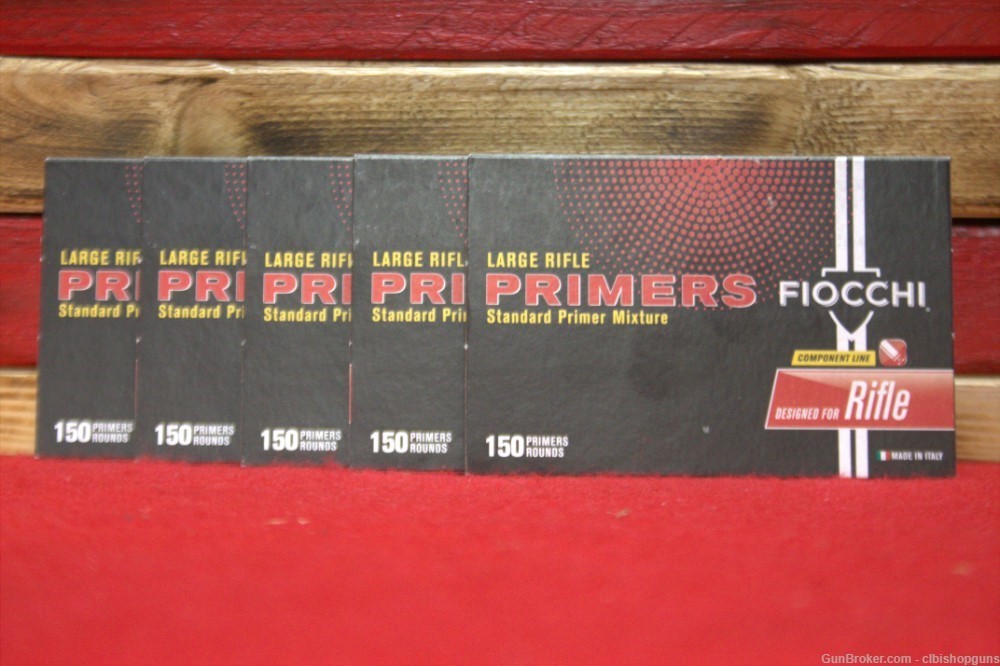 Fiocchi Large Rifle Primers 750 primer rounds-img-0