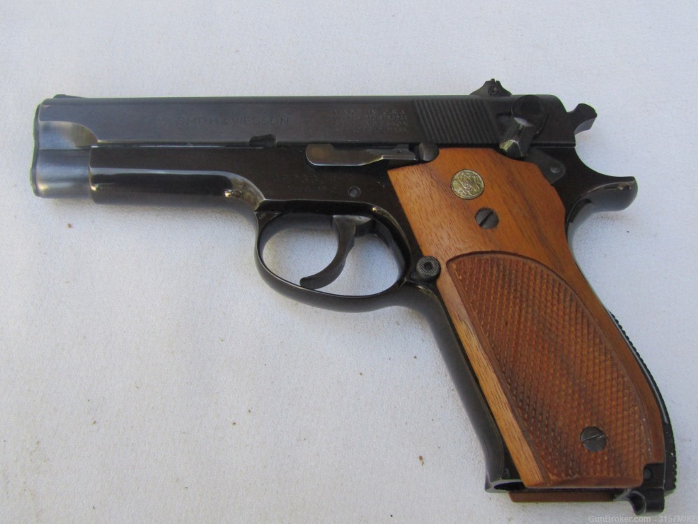 Smith & Wesson Model 39-2, 9mm, 4" Barrel-img-1