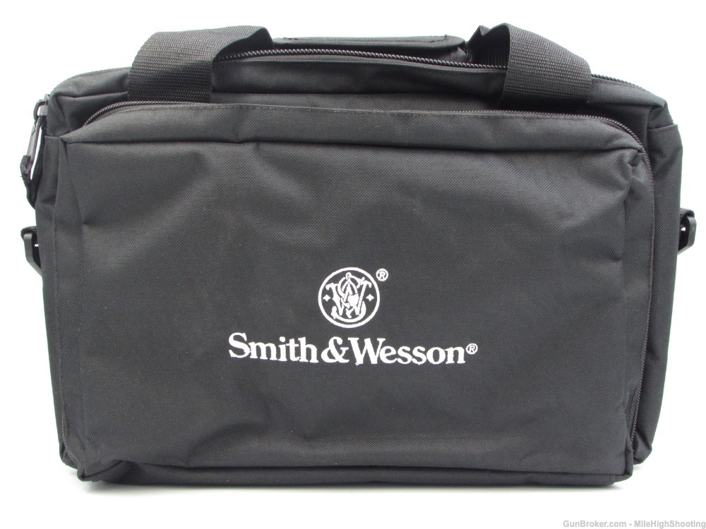 Used: Smith & Wesson Large Black Multi-Pistol Soft Case-img-0