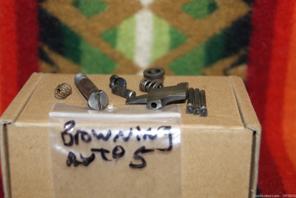 Browning Auto 5 12, 16, 20 ga receiver parts lot-img-3